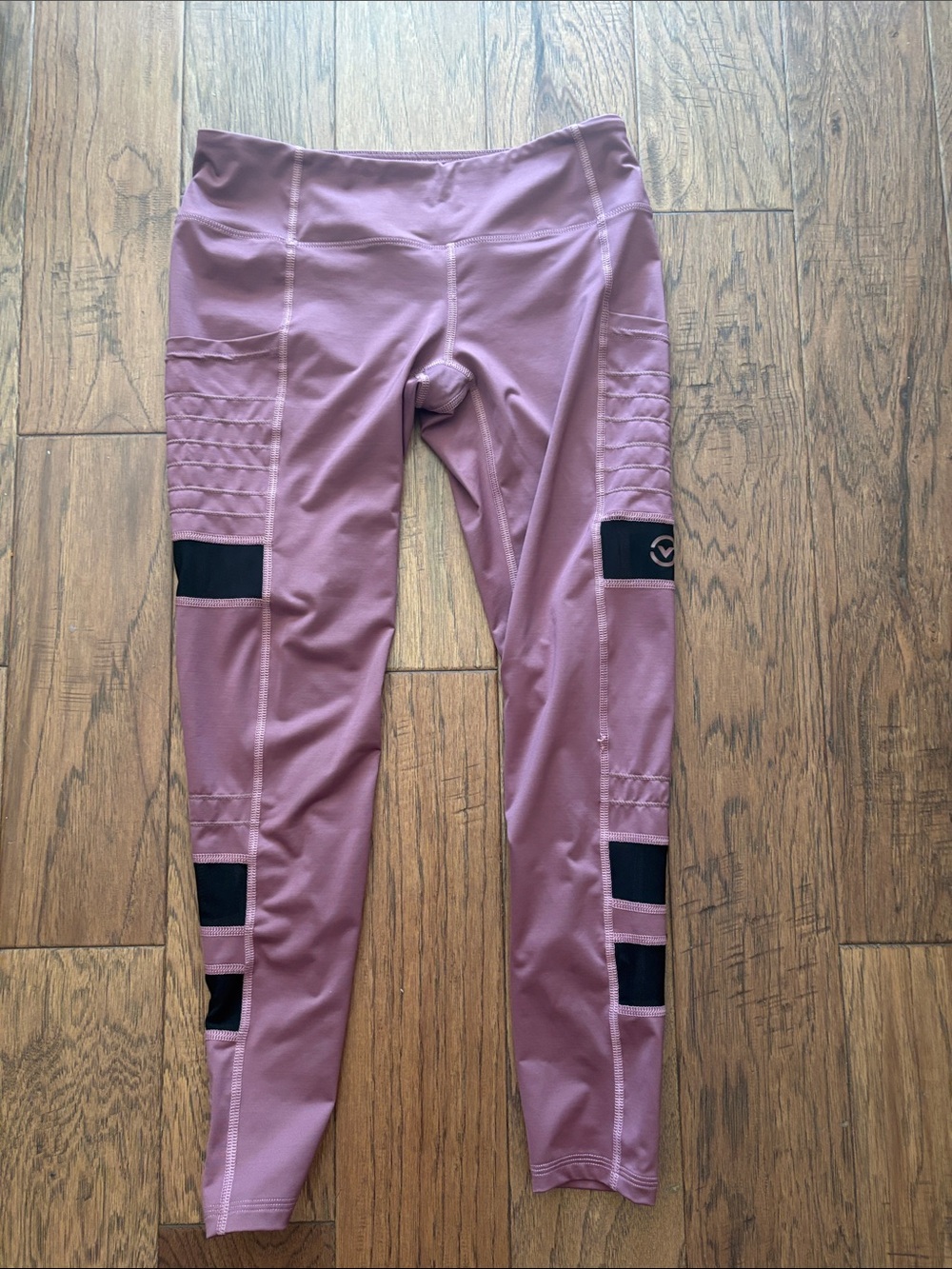 Virus Women’s Mauve Athletic Leggings with Black Accents